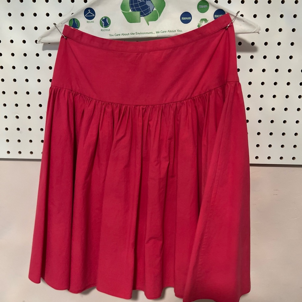 Marni Girls 10 bright pink cotton skirt with yoke.